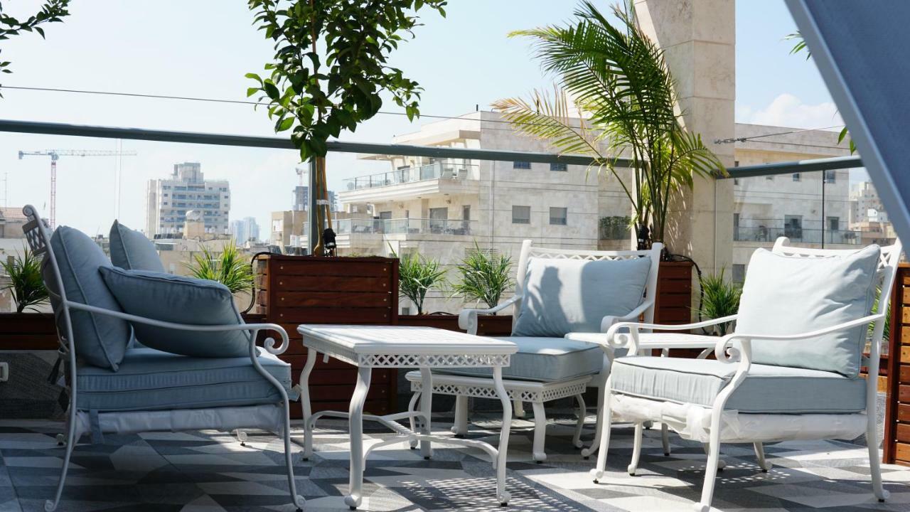 Luxury Rooftop Apartment In 内坦亚 外观 照片